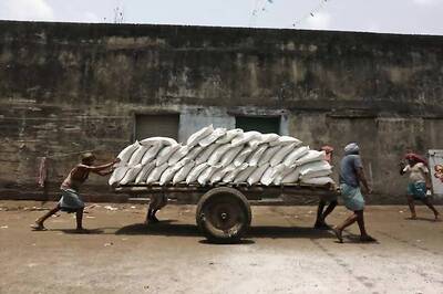 Govt Nod to Create 4 Million Tons Sugar Buffer Stock; to Bear Rs 1,674 Crore