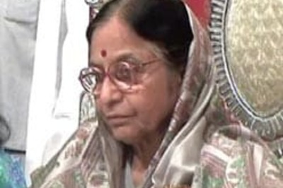 Admirers mob Pratibha Patil in Brazil, event cut short