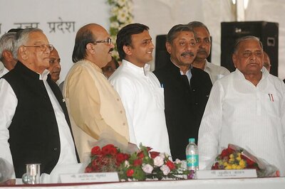 No Mercy: Stage Set For Big Showdown Between Mulayam and Akhilesh Camps
