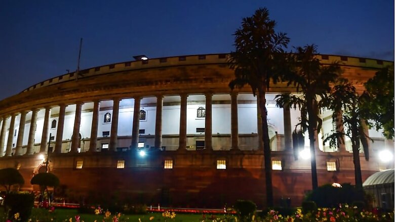 'It Doesn't Suit Indian Women': BJP MP Pitches for 'Work-friendly Dress' for Female Personnel