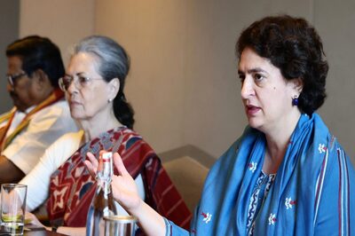 Congress Might Field Sonia or Priyanka Gandhi for Himachal Pradesh's Rajya Sabha Seat