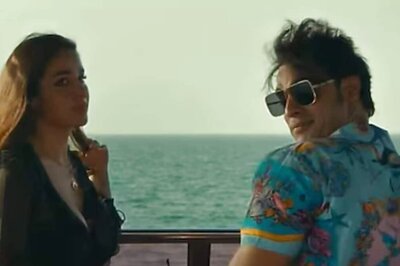 Nadikar Teaser: Tovino Thomas Plays A Larger-than-life Megstar In This Lal Jr-directorial