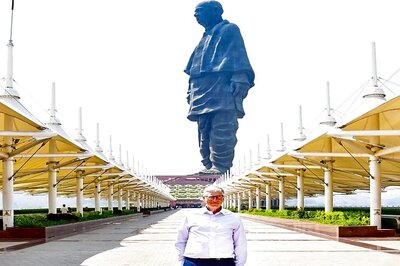 Bill Gates Visits Statue of Unity, Calls It 'Incredible Engineering Feat'