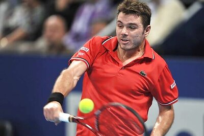 Wawrinka beats Berdych in opener at ATP finals