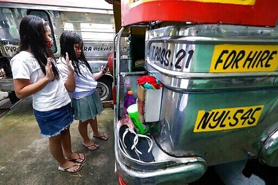 Asia Today: Remote-learning Begins In Virus-hit Philippines