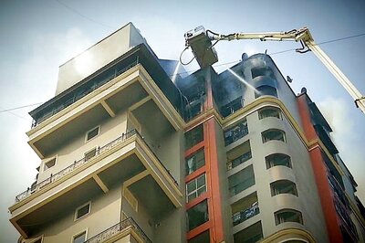 Fire Breaks Out in 21-Storey High Rise Building in Navi Mumbai, None Injured