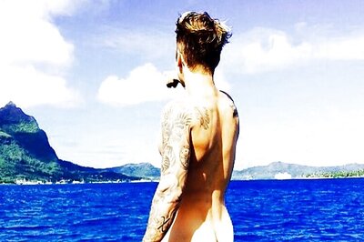 Justin Bieber posts naked picture on Instagram, bares his rear
