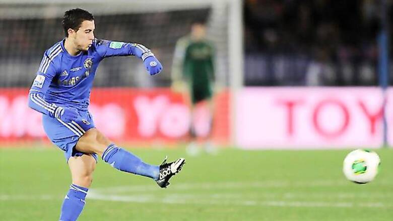 Hazard apologises to ballboy after League Cup red card