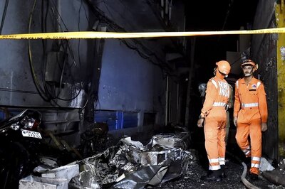 Delhi: Fire Breaks Out at Plastic Factory in Narela Industrial Area; No Casualty