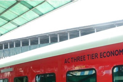 Indian Railways to Run Bi-weekly Air-conditioned Train Connecting Delhi and Mumbai from October 27