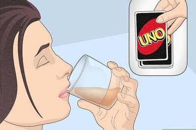How to Play Drunk Uno