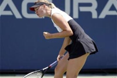 Sharapova sets up Schnyder showdown in final