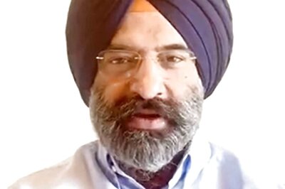 LOC Issued Against Shiromani Akali Dal Leader Manjinder Sirsa, Police Informs Court