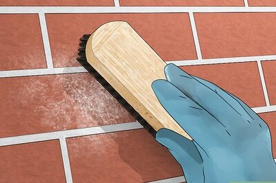 How to Remove Efflorescence from Brick
