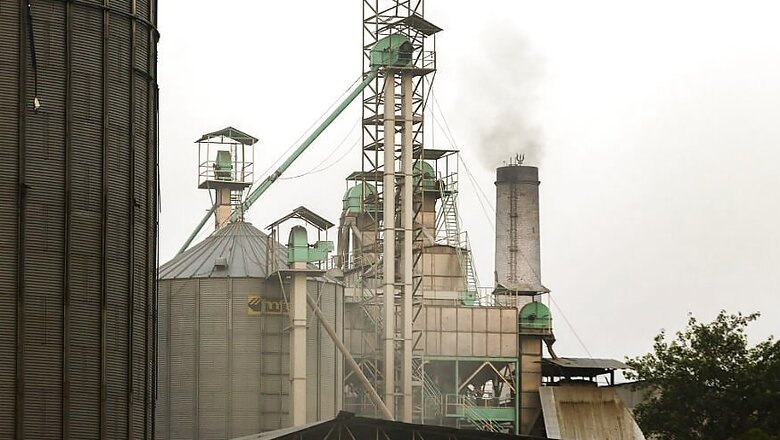 Industrial Output in Negative Zone, Contracts by 1.9% in October