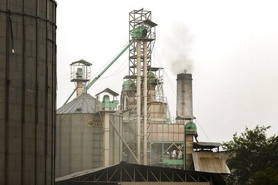 Industrial Output in Negative Zone, Contracts by 1.9% in October