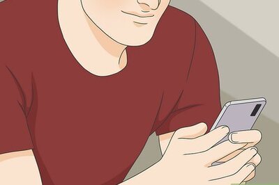 How to Spot a Clingy Boyfriend (& Why He Acts That Way)