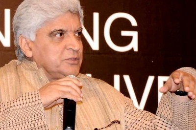 Javed Akhtar Receives Hridaynath Mangeshkar Award
