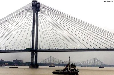 In support of 'Earth Hour campaign' Howrah Bridge to go dark for an hour