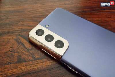 Samsung Galaxy S21 Series is Getting Big Camera Boost With New System Update in India