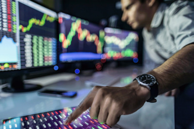 Stocks to Watch: IDBI Bank, Jio Financial, Axis Bank, Ashok Leyland, Titan, and Others