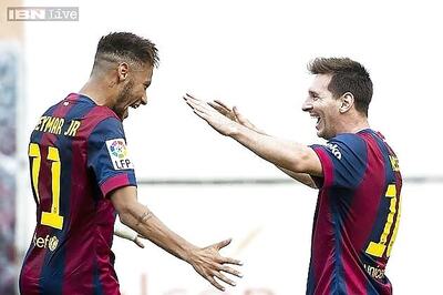 Lionel Messi, Neymar lead Barcelona to 2-0 win at Rayo Vallecano