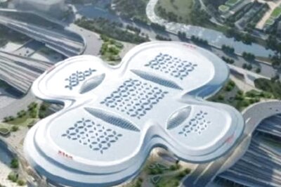 ‘This Is A Giant…’: Netizens Troll Chinese Train Station For Its Resemblance To A Sanitary Pad