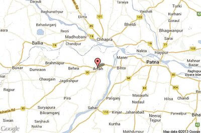 Rs 11 lakh looted from private financial company