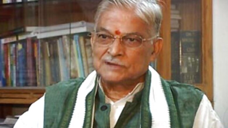 Murli Manohar Joshi congratulates Modi on filing nomination in Varanasi