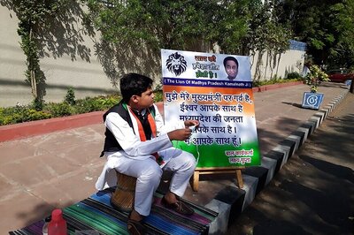 Deserted by Seniors, Kamal Nath Finds Support in 13-year-old Congressman