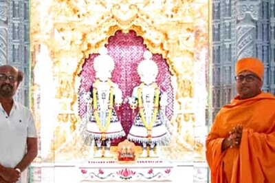 Watch: Rajinikanth At Abu Dhabi's BAPS Hindu Mandir After Getting Golden Visa For UAE