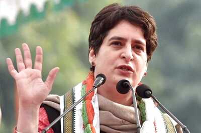 'With You in Fight for Justice': Priyanka Gandhi to Kin of Sudiksha Bhati Killed in Bulandshahr Accident