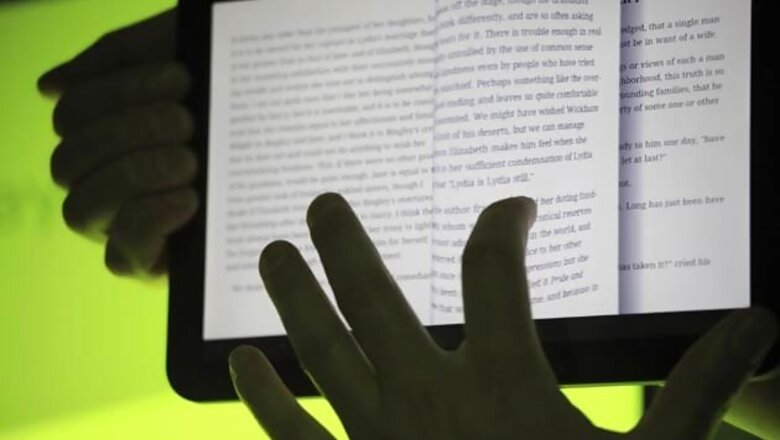 Google Play Books updated; new features include 'Read aloud' and 'pinch to zoom'