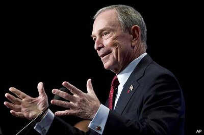 New York mayor heard admiring woman's behind