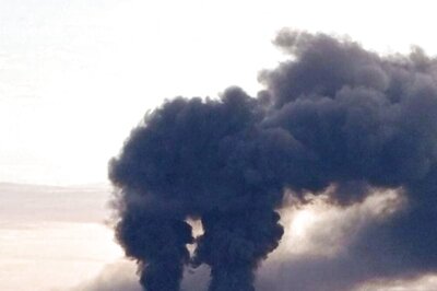 Over 1,000 Temporarily Evacuated From Crimea Oil Terminal Fire: Mayor Tkachenko Confirms