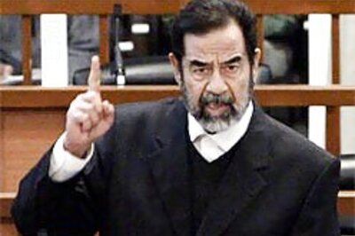 Saddam trial adjourned for two weeks