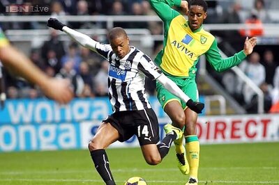 Newcastle beat Norwich 2-1 as Swansea down Fulham