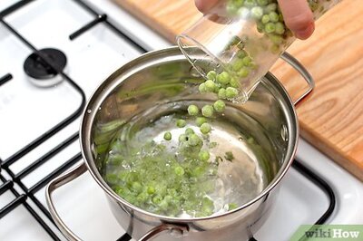 How to Make Pea Puree