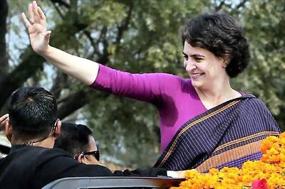 Should I join politics, Priyanka asks Oppn