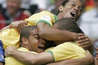 Brazil end African dream, Ghana out