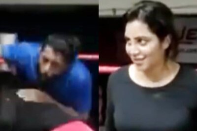 Watch: Bigg Boss Fame Arshi Khan Defeats Man in Wrestling Match, Leaves Him Writhing in Pain