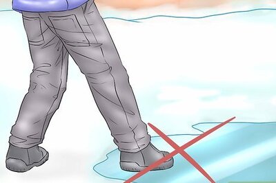 How to Rescue Someone Who Has Fallen Through Ice