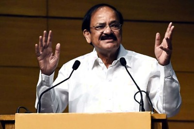 Surgeons in Ancient India Could Conduct Cataract, Plastic Surgery: Venkaiah Naidu