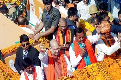 Arresting Gayatri Prajapati to be BJP's First Task Post Govt Formation in UP, Says Amit Shah