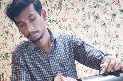 This Andhra Man Makes Grater That Turns Coconut Into Powder