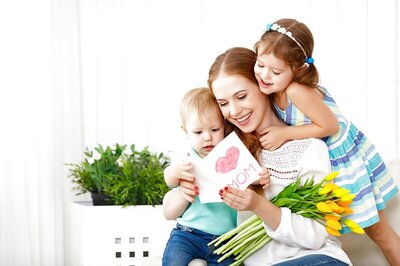 Mother’s Day 2021: Amazing Gift Ideas to Thank Your Mom for Everything She Does
