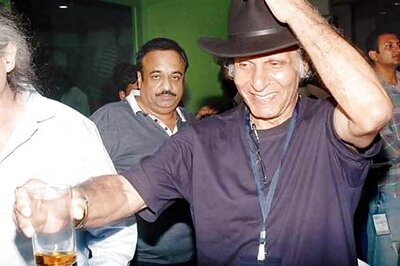 Ashok Mehta was a painter with camera: Gulzar