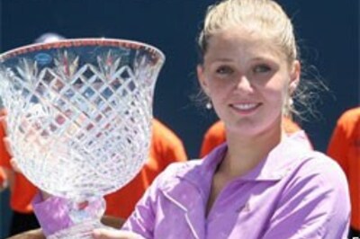 Sania loses singles final, wins doubles title