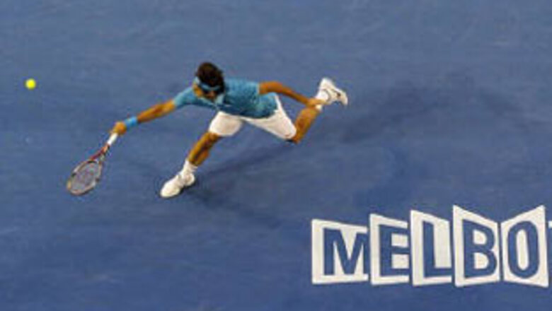 Aus Open: Federer shows he's still king of centre court
