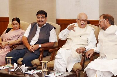 President poll: NDA defers meeting